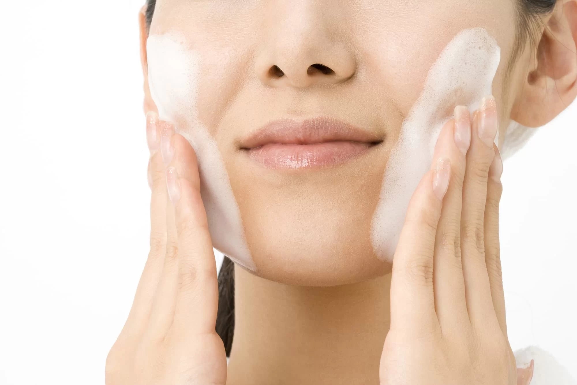 How long should cleanser stay on your face